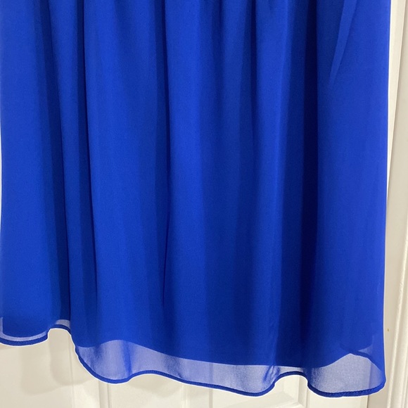 Like new, strapless dress - Picture 3 of 4